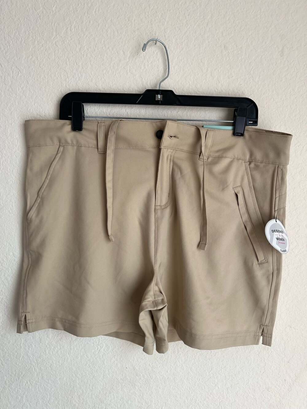 Magellan Outdoors Women's Classic Hiking Shorts Khaki